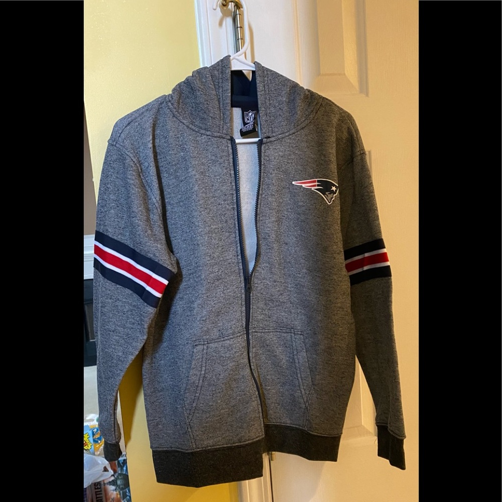 NFL Patriots Fleece Jacket Youth Size XL